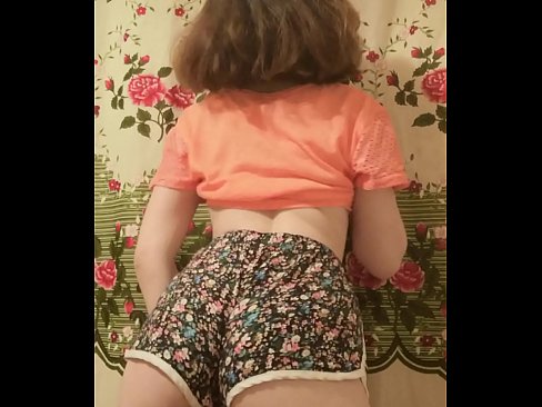 ❤️ Leanbh óg sexy ag baint dá shorts ar cheamara Porn ardchaighdeáin uainn ga.porno-filmy.ru ️❤